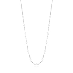 Collier en or blanc avec perles d’eau douce