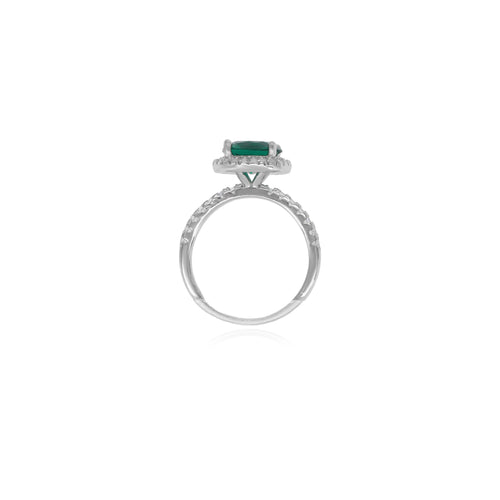 Halo emerald sparkle ring