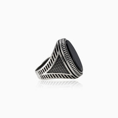 Oval onyx crafted men ring