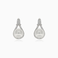Boucles d'oreilles en argent avec perle et zirconium cubique décoré