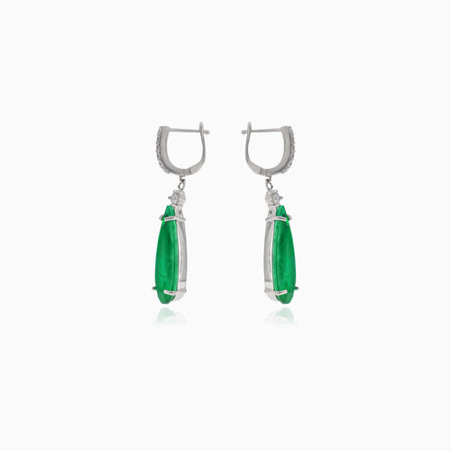 Silberne hängende Ohrringe mit Tropfen aus synthetischem Smaragd