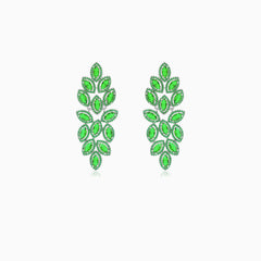 Stříbrné náušnice se smaragdovými lístky