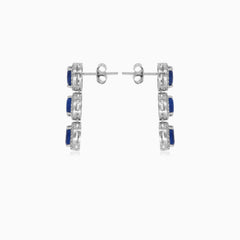 Náušnice ve tvaru kapky se safírem