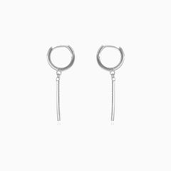 Silberne Hänge-Ohrhänger mit Zirkonia-Steinen