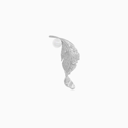 Sterling silver leaf brooch with pearl