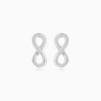 Boucles d’oreilles pendantes infini en or blanc
