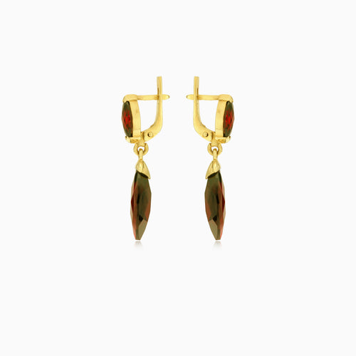 Eleganz in Gold mit marquisförmigen Granat-Tropfen