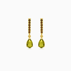 Strahlende Moldavit- und Granat-Tropfen