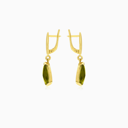 Resplandor celestial: pendientes colgantes de moldavita