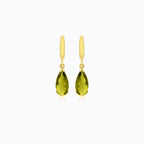 Resplandor celestial: pendientes colgantes de moldavita