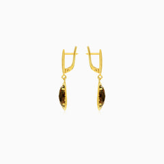 Boucles d’oreilles pendantes élégantes en grenat ovale