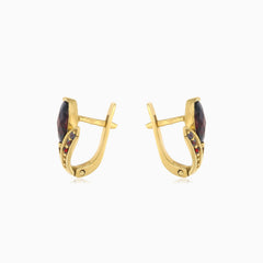 Elegantní zlaté náušnice s granáty