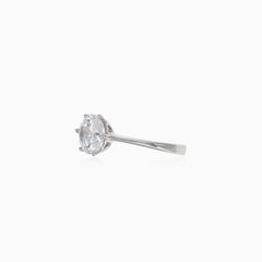 Bague solitaire intemporelle en argent