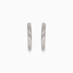 Stříbrné kroucené kruhy