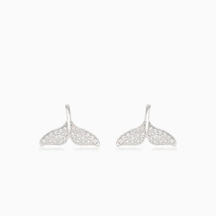 Stříbrná náušnice velrybí ploutev