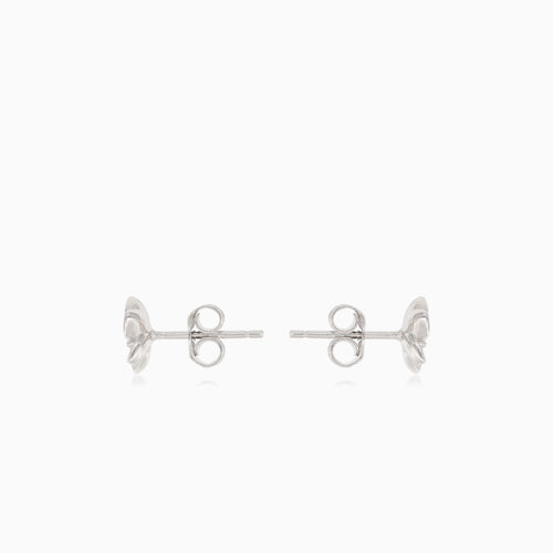 Stříbrné květinové náušnice s kubickým zirkonem uprostřed