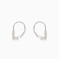 Boucles d’oreilles cœur en argent avec entourage de zircons cubiques