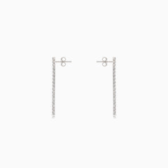 Boucles d’oreilles pendantes en argent avec zircons cubiques