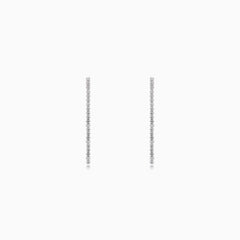 Boucles d’oreilles pendantes en argent avec zircons cubiques