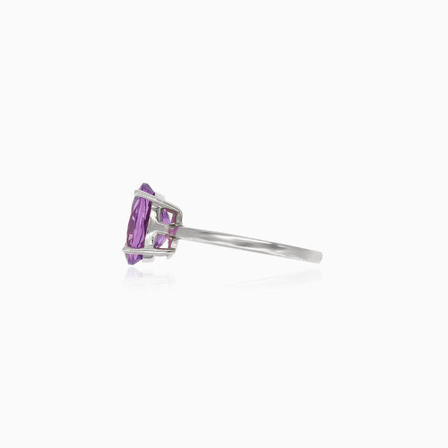 Amethyst oval silver ring