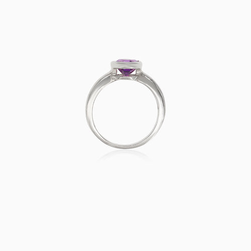 Silberring mit ovalem Amethyst