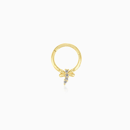 Stilvoller Hoop-Piercing mit Libellen-Design