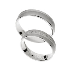 Alliances en or blanc mat