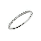 Snubní prsten z bílého zlata s kubickým zirkonem nebo diamantem