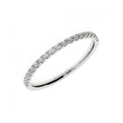 Snubní prsten z bílého zlata s kubickým zirkonem nebo diamantem