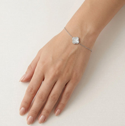 Silbernes Kleeblatt-Armband mit Perlmutt