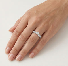 Bague de fiançailles magnifique