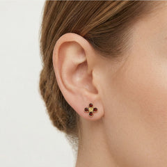 Granátové naušnice s kulatými jemnými granáty