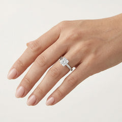 White gold ring with square cubic zirconia