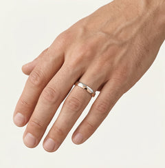 Alliance élégante en or blanc et rose