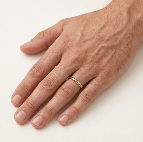 Nadčasový tenký snubní prsten z růžového zlata