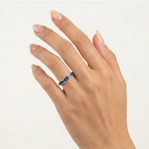 Bague anneau en saphir bleu