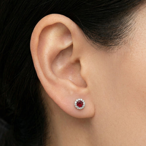 Pendientes de botón Royal en cuarzo rojo.