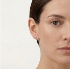 Náušnice stříbrné s křížkem