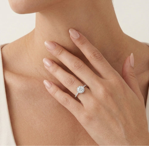 Anillo real redondo de cristal