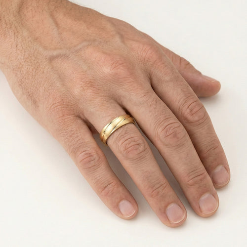 Design de bague de mariage en or jaune