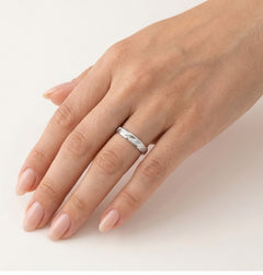 Jedinečné svatební prsteny z bílého zlata