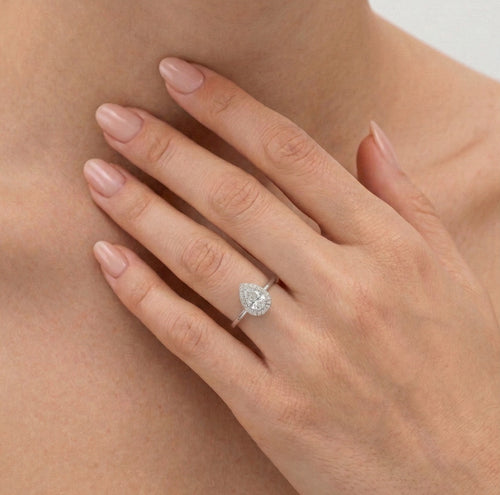 Tropfenförmiger Zirkonring