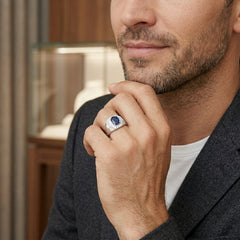 Stříbrný halo prsten se safírovým středem