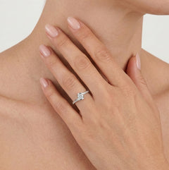 Vintage stříbrný prsten s lunetou