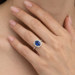 Royal blue sapphire and diamond ring