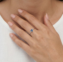 Stříbrný trojúhelníkový půvab