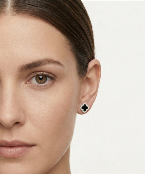 Halo-Sterlingsilber-Kleeblatt-Onyx-Ohrstecker