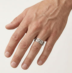 Stilvoller Ehering aus Weißgold