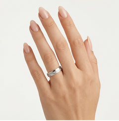 Bague de mariage solitaire en or blanc moitié-moitié