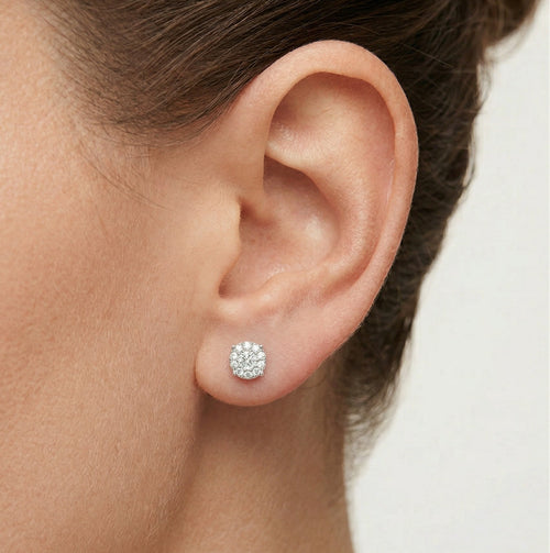 Pendientes de botón redondos de plata con circonita cúbica